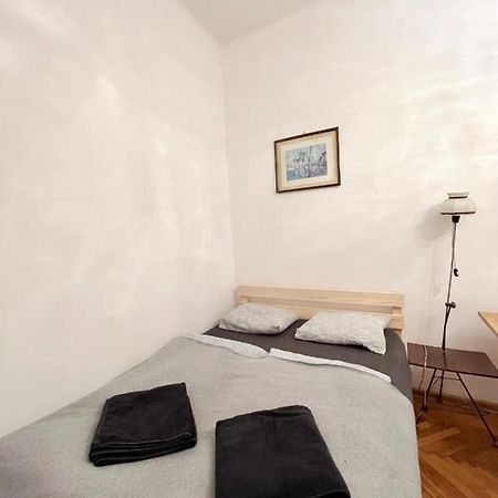 Cozy Studio In Cracow Cracovia Exterior foto